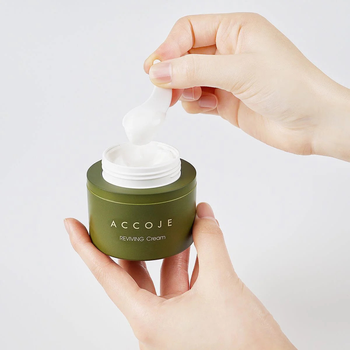 Accoje Reviving Cream - 24ωρη Ενυδατική & Αντιγηραντική Κρέμα Προσώπου για Ξηρές & Ευαίσθητες Επιδερμίδες κατά της Ερυθρότητας