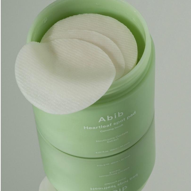 Abib Heartleaf Spot Pad Calming Touch - Απολεπιστικά pads εμποτισμένα με εκχύλισμα heartleaf για καταπραϋντικά και ηρεμιστικά αποτελέσματα