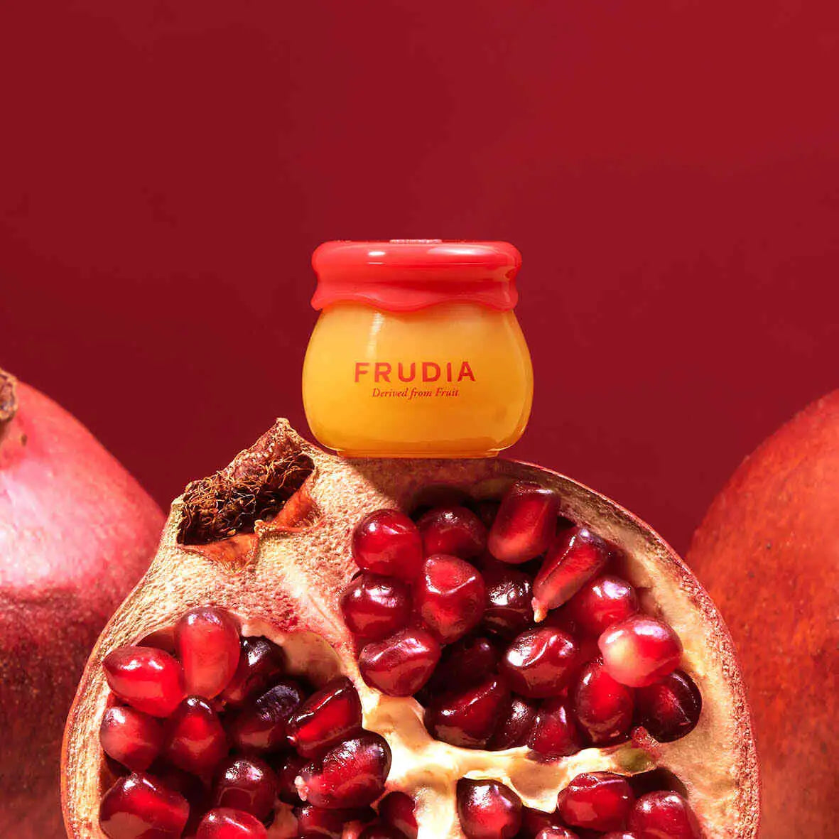 Frudia Derived From Fruit Pomegranate Honey 3in1 Lip Balm -  Βάλσαμο Χειλιών 3 σε 1 με Εκχύλισμα Ρόδι - Όγκος, Χρώμα, Ενυδάτωση
