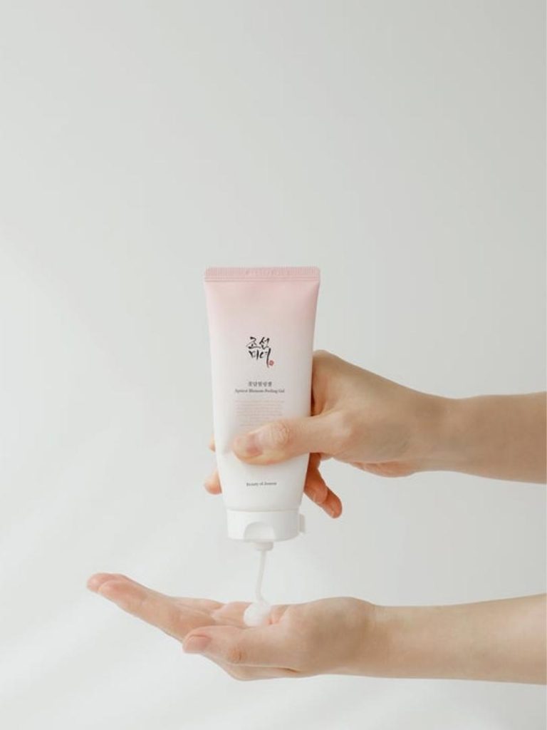 Beauty of Joseon Apricot Blossom Peeling Gel - Απαλό τζελ απολέπισης με φυσικά συστατικά