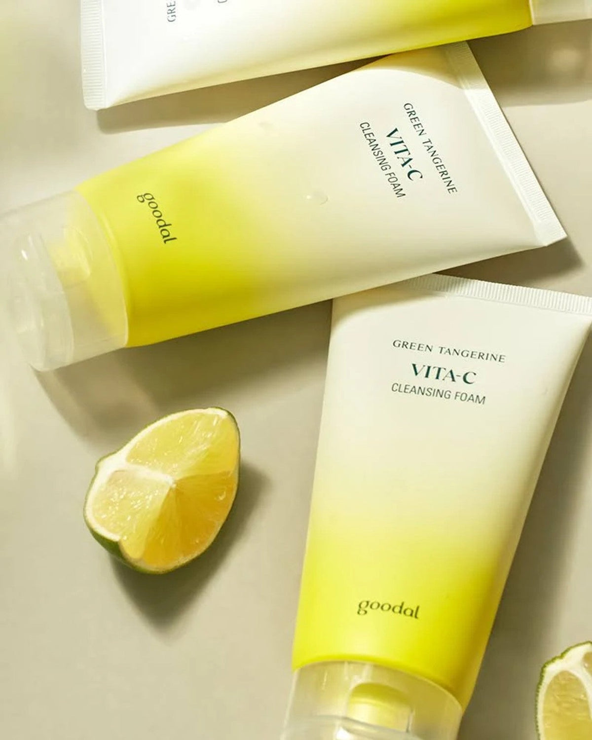 Goodal Green Tangerine Vita C Cleansing Foam - Αφρός καθαρισμού με βιταμίνη C που φωτίζει και εξομαλύνει τον τόνο του δέρματος